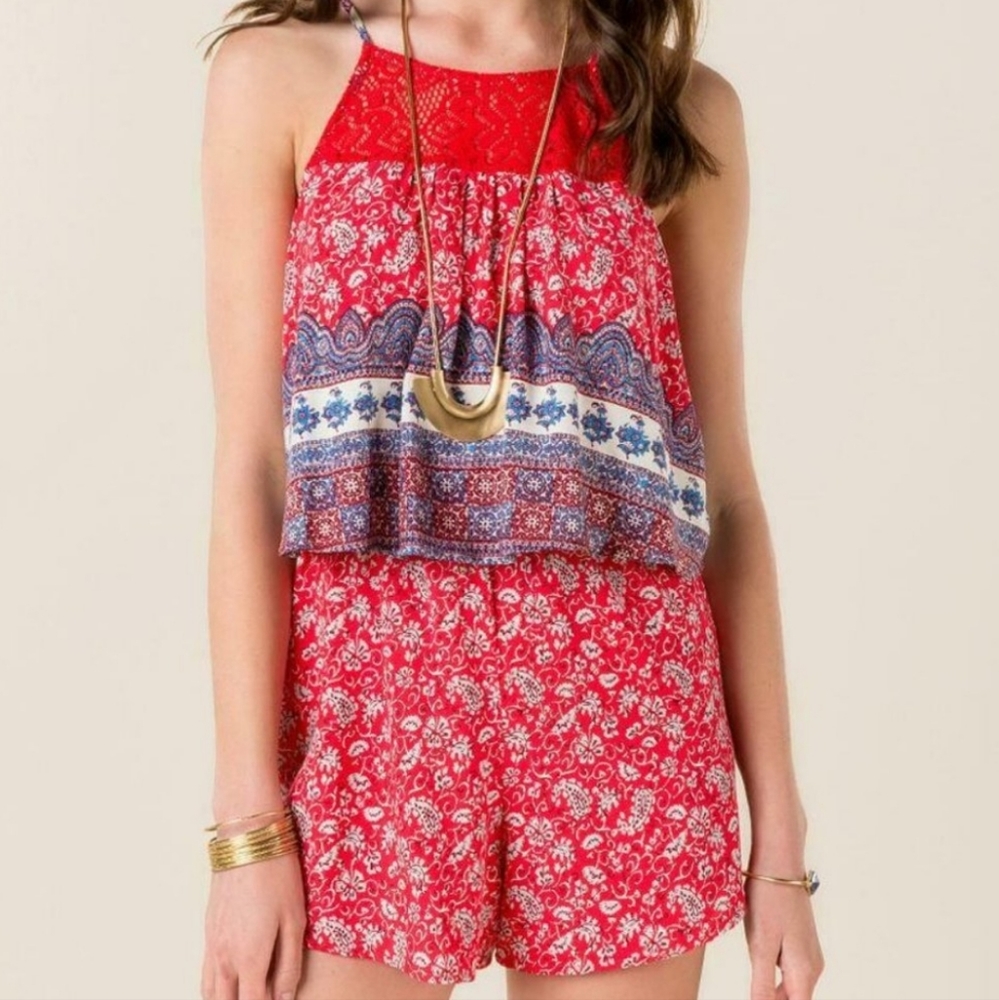 Francesca's Alya Antonia Red Floral Overlay Romper Size Small